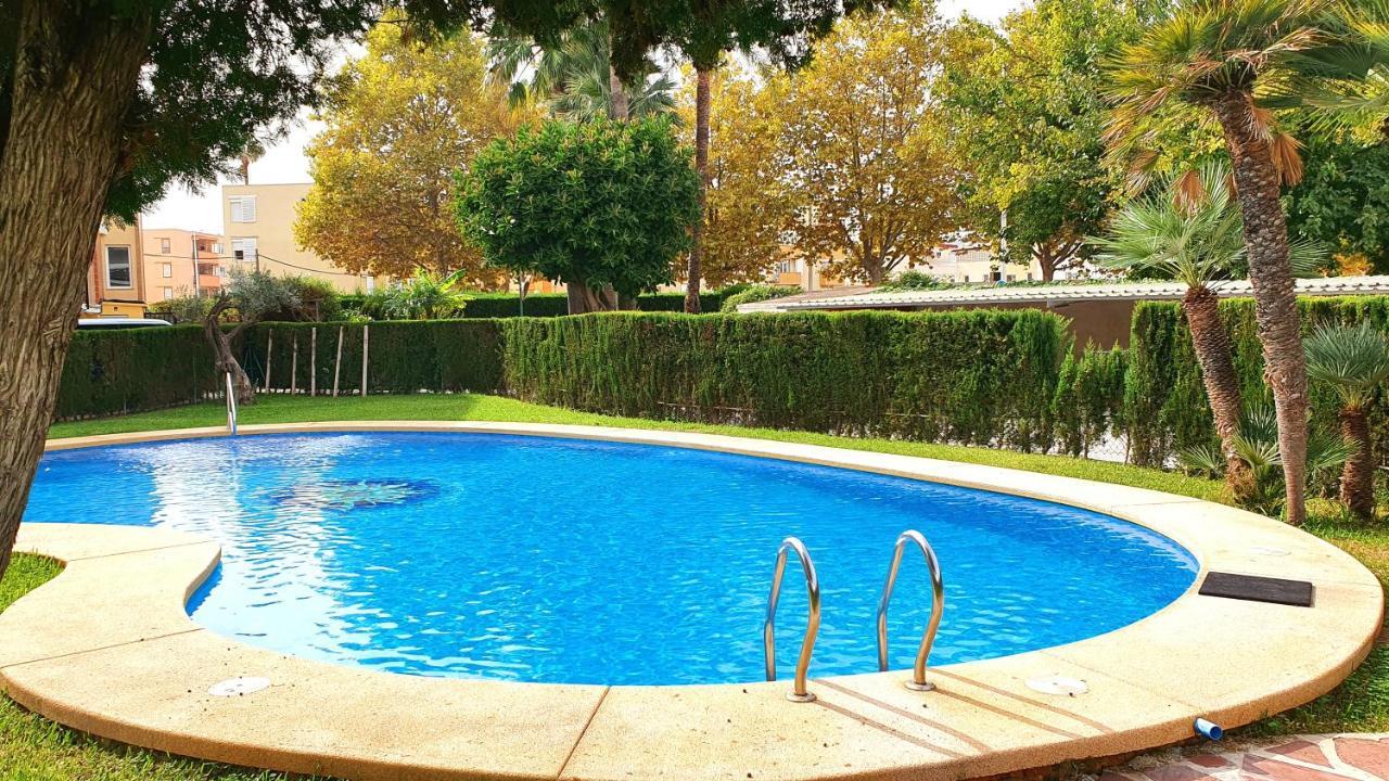 Modern 2 Bedroom Apartment 100 M From The Beach Jávea Exterior foto